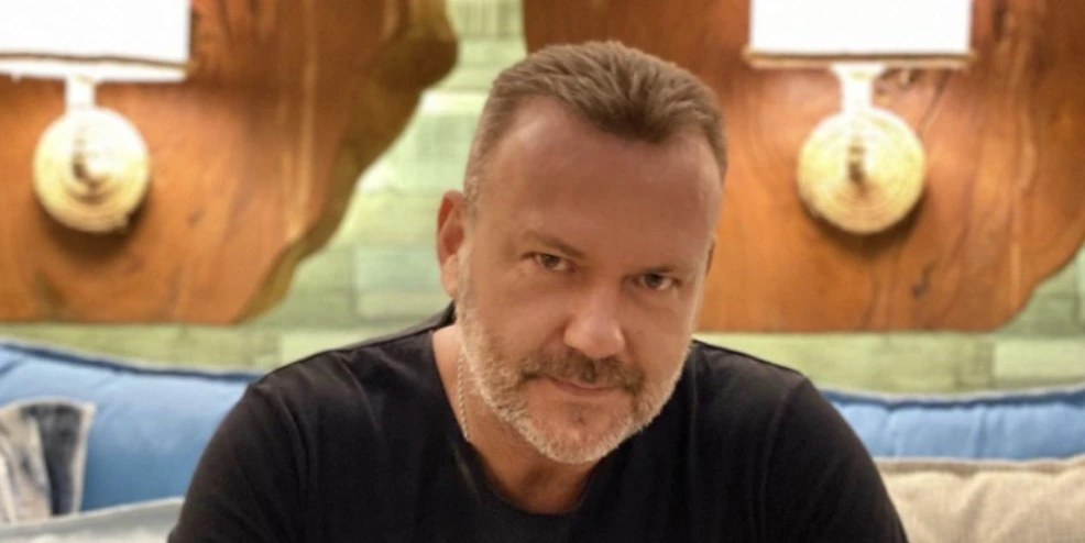 Τόνυ Δημητρίου: «Ο αδερφός μου είχε σοβαρό τροχαίο στην Κύπρο και κινδύνευε να πεθάνει»