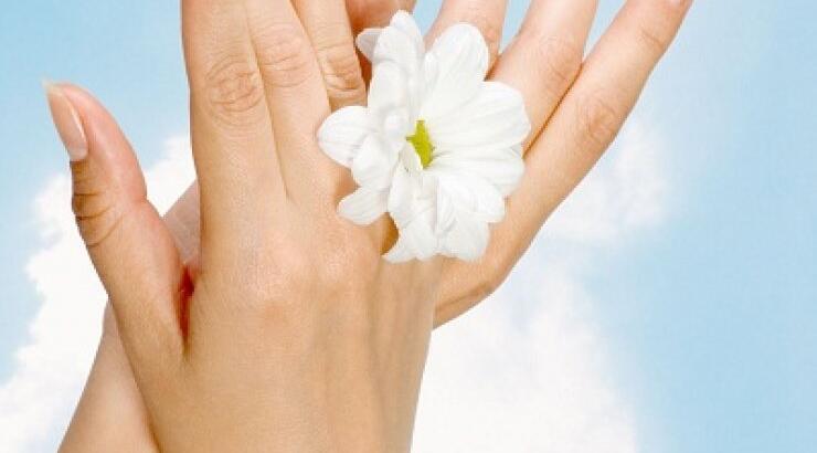 5 ιδέες για το νυφικό μανικιούρ