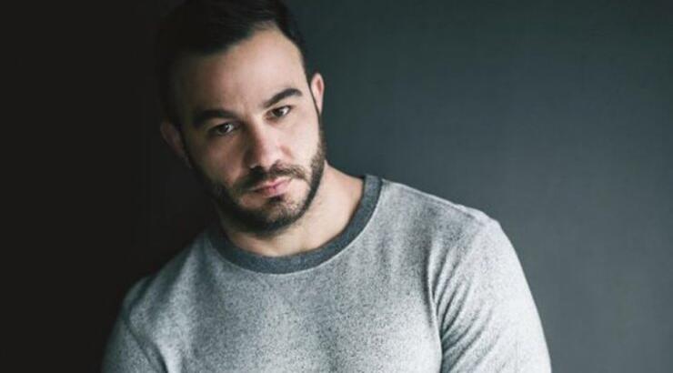 Μείναμε με το στόμα ανοιχτό! Το υπέροχο διαμέρισμα του Γιώργου Θεοδότου στην Αθήνα 