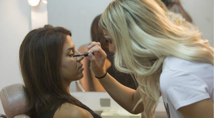 Η Δήμητρα Ονουφρίου συμμετείχε στην εκστρατεία ενημέρωσης της Madame Figaro για τον καρκίνο του μαστού!