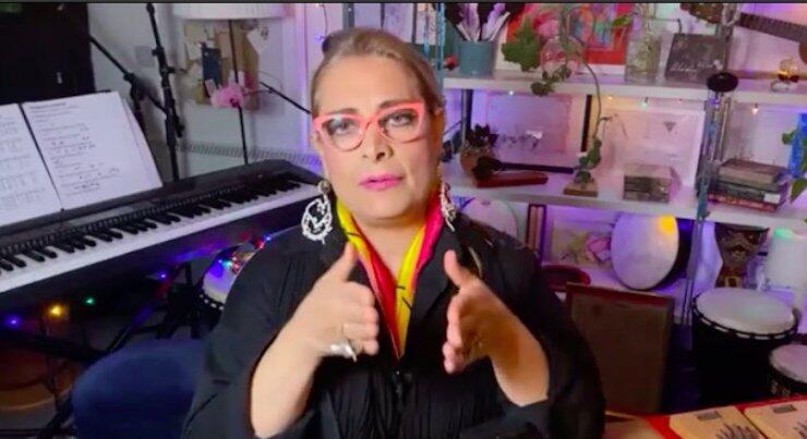 Aλέξια Βασιλείου: Σε live μετάδοση επιτέθηκε στο ΡΙΚ για την επιλογή του "El Diablo" στην Eurovision