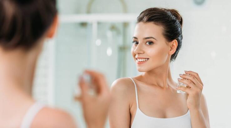 Πώς θα κάνεις το άρωμά σου να έχει μεγαλύτερη διάρκεια;