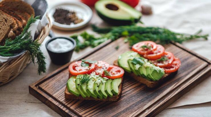 Υπερτροφές και τα οφέλη τους: Ποιες αξίζει να προσθέσεις στη διατροφή σου