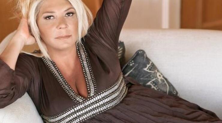  Η Δήμητρα Λιάνη Παπανδρέου μιλά πρώτη φορά για τον χαμό της μητέρας της