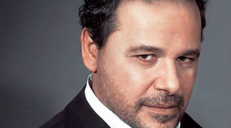 Σοκ! Σφαίρες στο σπίτι του Αλέξανδρου Ρήγα