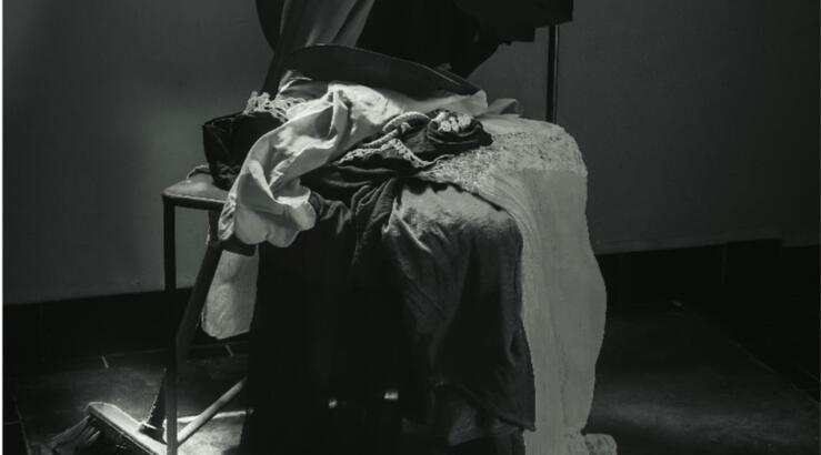 Στοιβάζεις τα ρούχα σε μια συγκεκριμένη καρέκλα του δωματίου σου; 10 στοιχεία που δεν ήξερες ότι έχεις