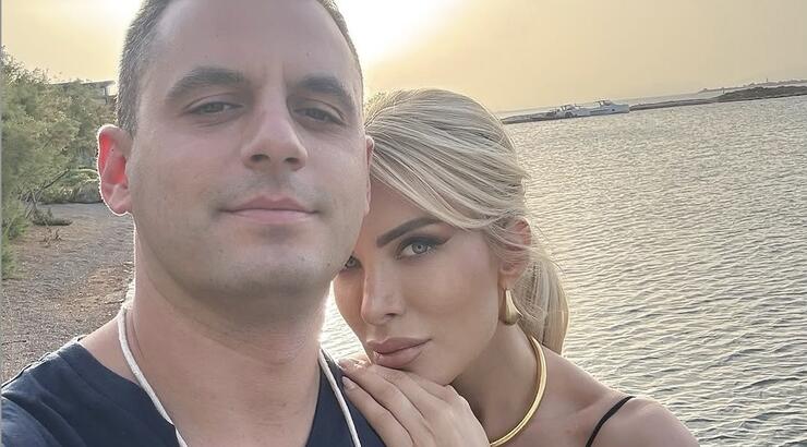 Κατερίνα Καινούργιου: Έτσι θα είναι το νυφικό της στον γάμο της με τον Πάνο Κουτσουμπή