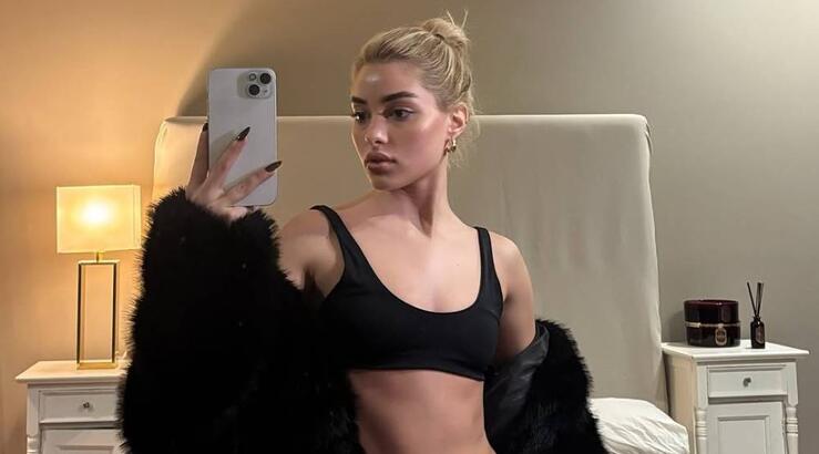 Έλενα Λυσάνδρου: Το φλερτ από τον Νο1 τραγουδιστή της Ελλάδας [βίντεο]