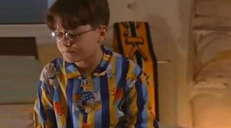 O μικρός "Μιλτιάδης" από το "Είσαι το ταίρι μου" αγνώριστος στο "Κάτω Παρτάλι". Δείτε πώς είναι σήμερα!