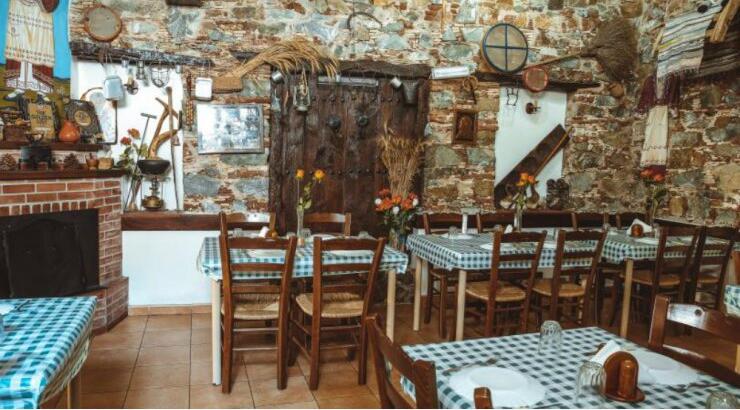 5 ατμοσφαιρικά ταβερνάκια στο βουνό για φθινοπωρινή εξόρμηση