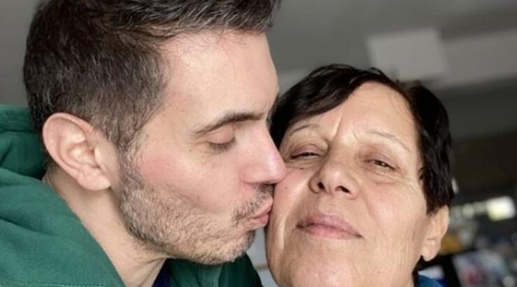 Χατζηγιάννης: "Eίχα την τύχη να μεγαλώσω σε μια οικογένεια που μου έμαθε την αγάπη, τον σεβασμό και την αλήθεια"