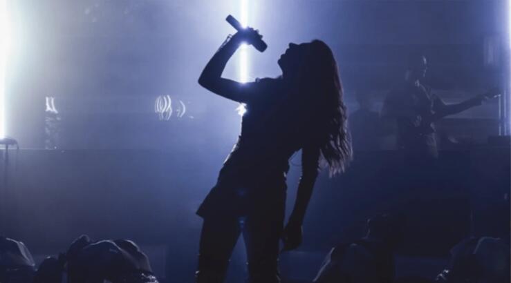 Ελληνίδα τραγουδίστρια αποκαλύπτει: "Το παιδί μου είναι 3,5 ετών δεν μιλάει ακόμα [βίντεο]