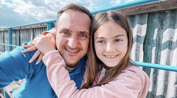 Κωνσταντίνος Κωνσταντίνου: Συγκίνησαν τα λόγια του για τα 11α γενέθλια της κόρης του