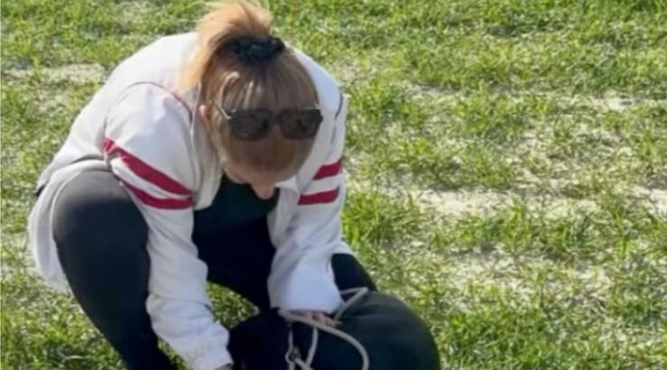 Συγκινημένη η Κύπρια παρουσιάστρια: «Ο πατέρας μου έφυγε στον ύπνο του. Είχε τον πιο όμορφο θάνατο»