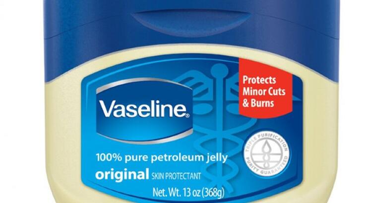 Beauty tips με την βαζελίνη που ούτε φανταζόσουν