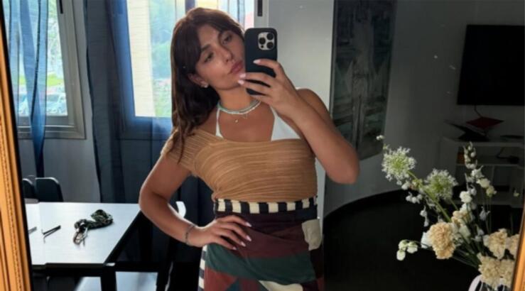 Δήμητρα Ευσταθίου: Σου δείχνει τι πρέπει να έχει η βαλίτσα των διακοπών μιας fashionistas αν ταξιδεύει σε ελληνικό νησί