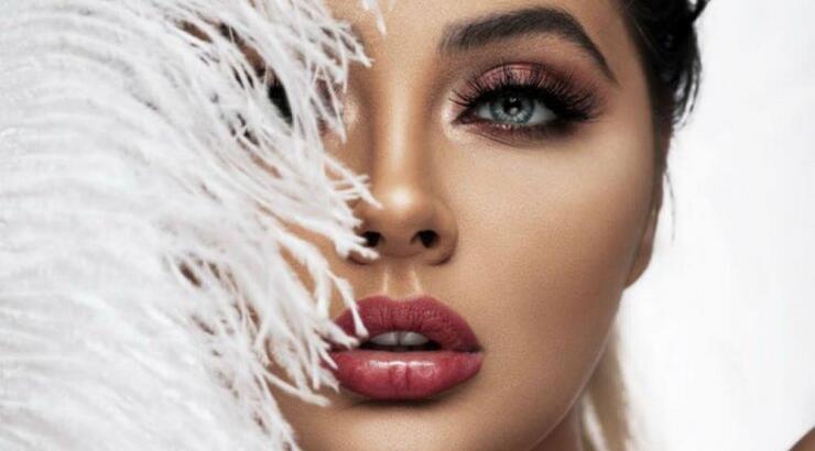 Αυτά είναι τα μυστικά για την εφαρμογή του υγρού κραγιόν