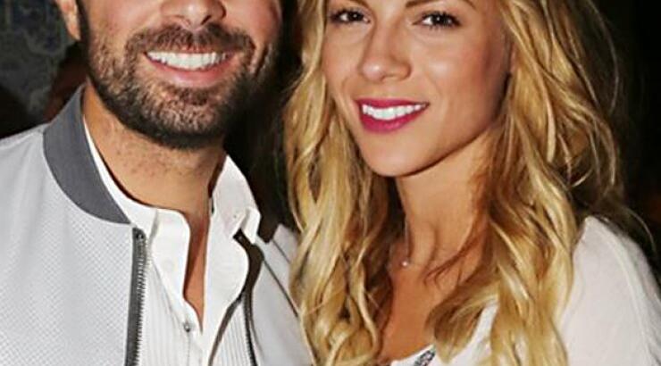 Βρεττός - Βούρου: Τι "τρέχει" τελικά μεταξύ τους;