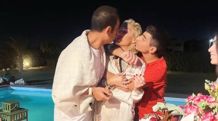 Μαρία Ιωάννου: Το σπάνιο στιγμιότυπο με τον γιο της στο Παρίσι [βίντεο]