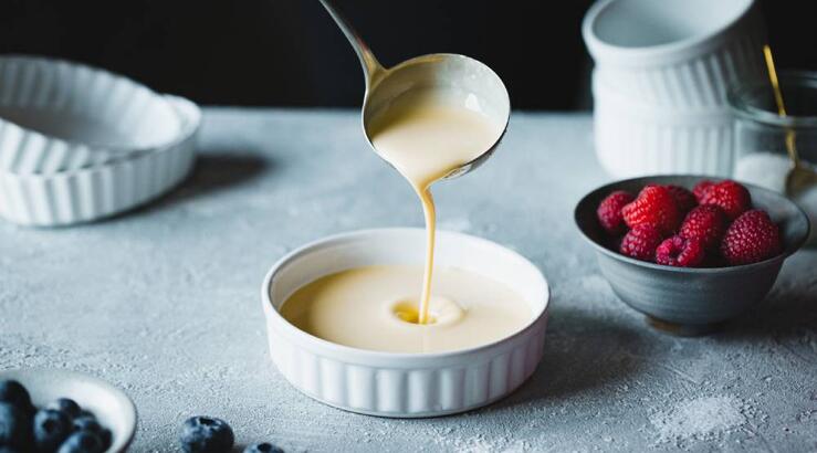 Κρέμα custard: Πώς να φτιάξετε το απόλυτο μαμαδίστικο γλυκό