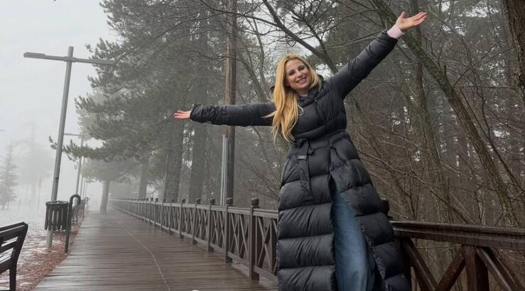 Αριστοτέλους: Η εκδρομή στο βουνό και η φωτογραφία με το αντράκι της [εικόνες]