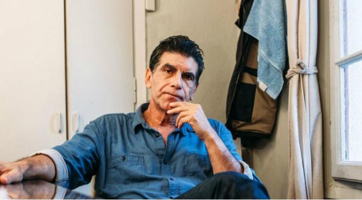 Γιάννης Μπέζος: Μάθετε ποια πασίγνωστη ηθοποιός που έχουν παίξει μαζί σε σειρά είναι ανιψιά του!