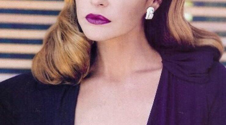 Σε ποιο νησί βρίσκεται η Μπαλατσινού και με ποιον μεγαλοδημοσιογράφο συναντήθηκε;