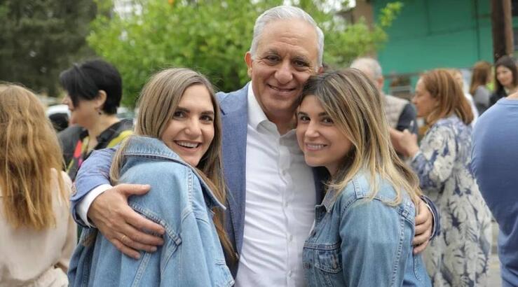 Nίκος Τορναρίτης: Συγκινημένος ανακοίνωσε πως έγινε για πρώτη φορά παππούς [εικόνα]