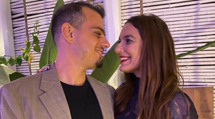 Ιωάννα Λαμπροπούλου: O στίχος πολυσυζητημένου τραγουδιού που αφιέρωσε στον σύζυγο της