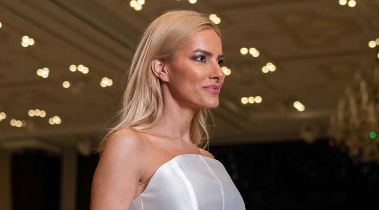 Έφη Παπαϊωάννου: Η νέα συλλογή της Άνοιξη / Καλοκαίρι 2025 είναι μια ωδή στη γυναικεία θηλυκότητα