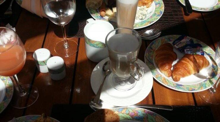 Ποια επώνυμη Λεμεσιανή απόλαυσε αυτό το πρωινό; 