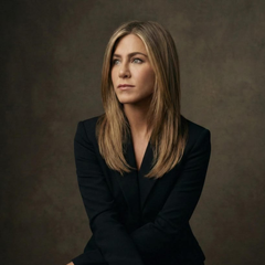 Jennifer Aniston: Στη Μαγιόρκα με τον Jim Curtis