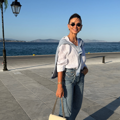 Ραμόνα Φίλιπ: Οι καλοκαιρινές αποδράσεις της στην Ελλάδα που γέμισαν το feed μας με inspo