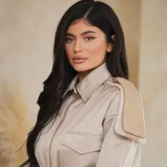 Kylie Jenner: Θα μεγαλώσει την οικογένειά της;