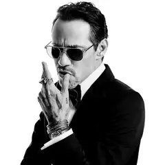 Marc Anthony: Mίλησε για το επίμαχο στιγμιότυπο με τον Brooklyn και τη Victoria Beckham στο wedding party