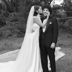 Selena Gomez – Benny Blanco: Έτσι θα γιορτάσουν την πρώτη επέτειο γάμου τους