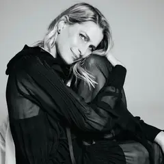 Τατιάνα Μπλάτνικ: Η φωτογραφία που πυροδότησε τις φήμες ότι είναι ερωτευμένη ξανά