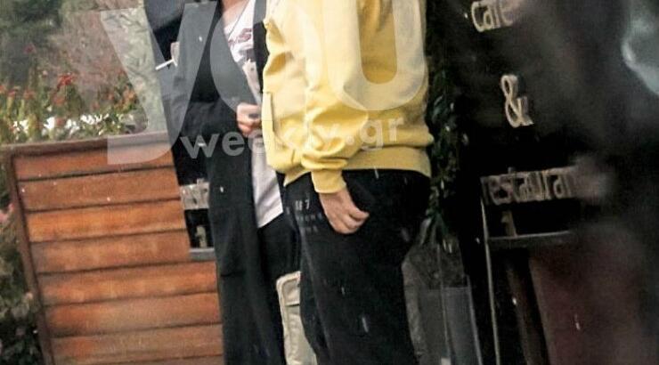 Δεν μπορεί να κρύβεται άλλο ο Έλληνας παρουσιαστής! Τον τσάκωσαν οι φωτογράφοι με τη νέα του σύντροφο