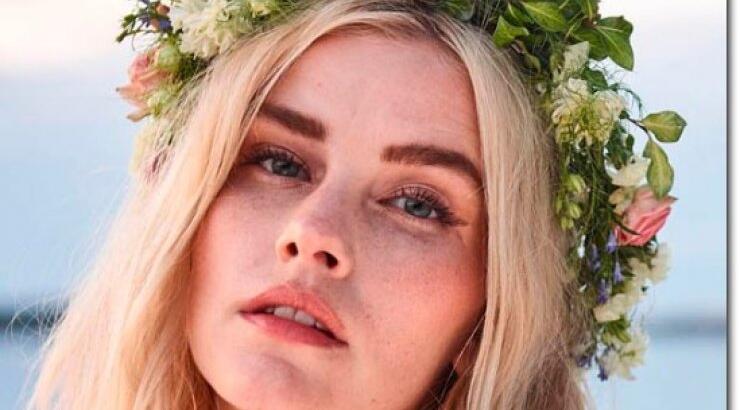 Ενυδατωμένη επιδερμίδα για φωτεινή, ξεκούραστη, απαλή και ελαστική όψη