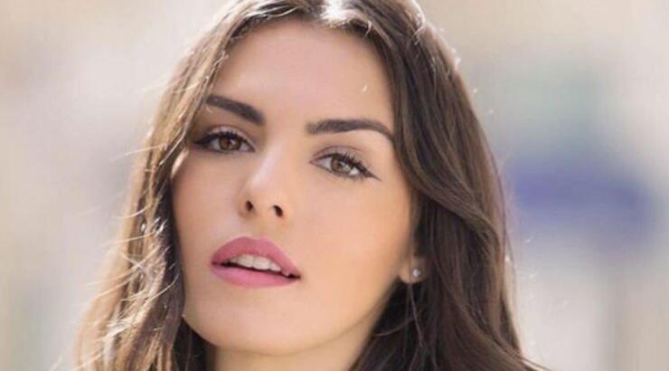 Κρίστη Αγαπίου: Μας έδειξε τους κοιλιακούς της τέσσερις μήνες μετά τη γέννα!