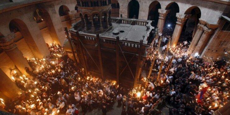 Στις 30 Απριλίου το Άγιο Φως στην Κύπρο από τα Ιεροσόλυμα 