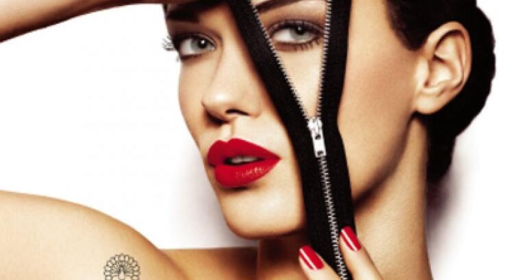 Striplac: Το μοναδικό βερνίκι νυχιών που διατηρείται περισσότερο από τα υπόλοιπα συμβατικά