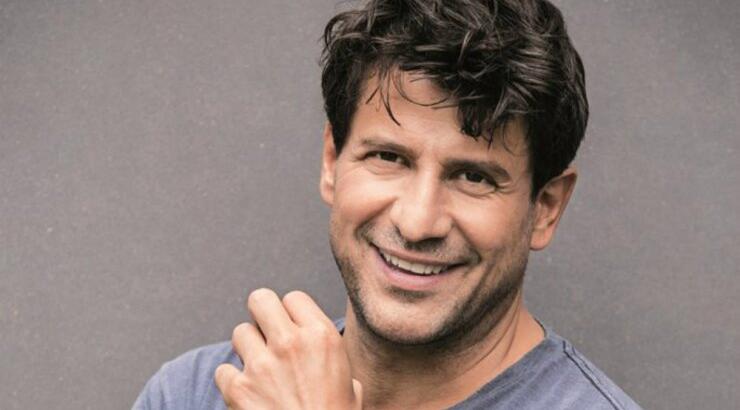 Αλέξης Γεωργούλης: Δεν θα πιστεύετε με ποια γνωστή Ελληνίδα είχε σχέση και εμείς το μάθαμε τώρα