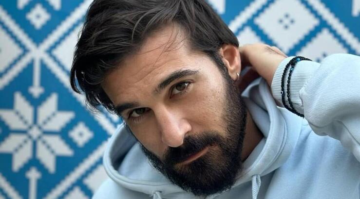 Γιώργος Αναγιωτός: Ανέβηκε στη σκηνή μετά από σοβαρή επέμβαση [βίντεο]