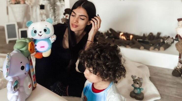 Άντρεα Κυριάκου: Είδαμε την πρώτη εικόνα του μικρού Λαμπρινού αμέσως μετά τη γέννηση του