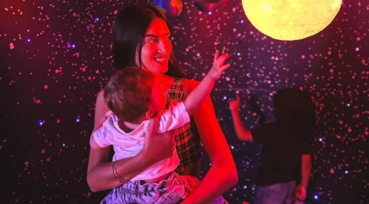 Άντρεα Κυριάκου: Τα τρυφερά στιγμιότυπα των δύο παιδιών της, Λαμπρινού και Μαρίλιας [βίντεο]