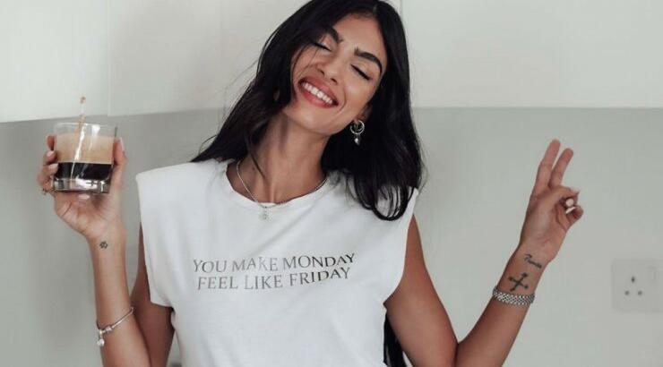 Η Άντρεα Κυριάκου έκανε τον πιο comfy συνδυασμό για τις φθινοπωρινές σας βόλτες!