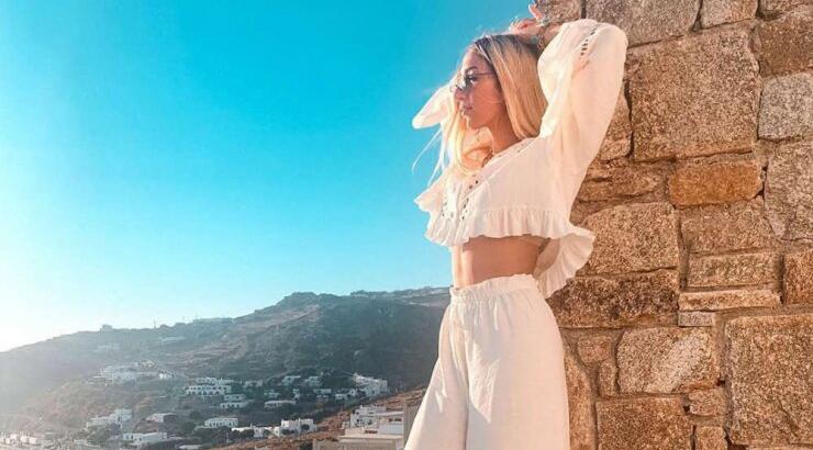Ανδρεάνα Φραγκούδη: Οι πρώτες εικόνες από το bachelorette της στη Μύκονο!
