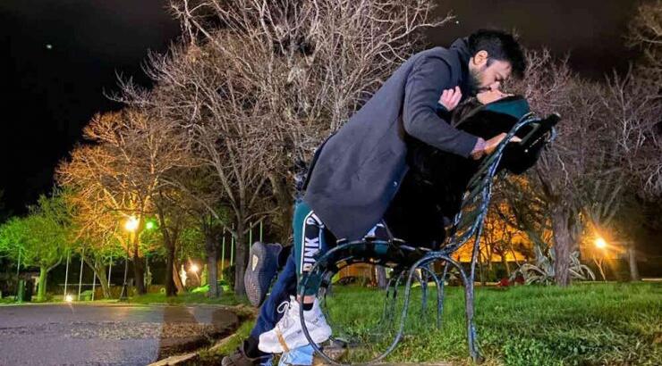 Ο Ανδρέας Γεωργίου μας έδειξε τι κάνει η σύντροφός του στο σπίτι εν μέσω καραντίνας!