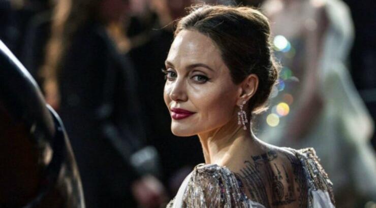 Angelina Jolie: Έκανε την πιο chic εμφάνιση αυτής της εβδομάδας